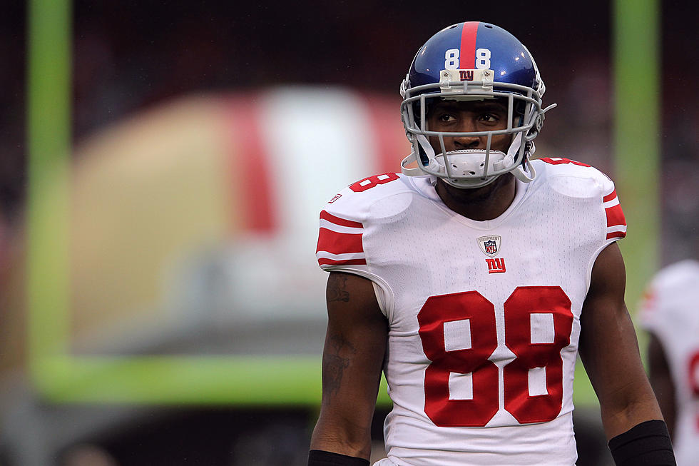 Giants WR Nicks Breaks Foot