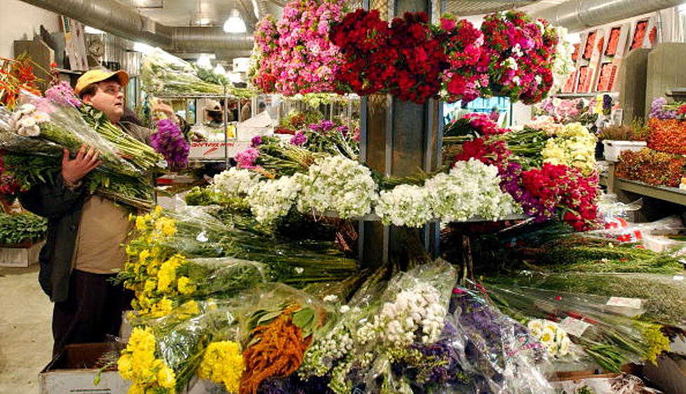 Price Chopper Brings Back “Build-A-Bouquet” For Mother’s Day