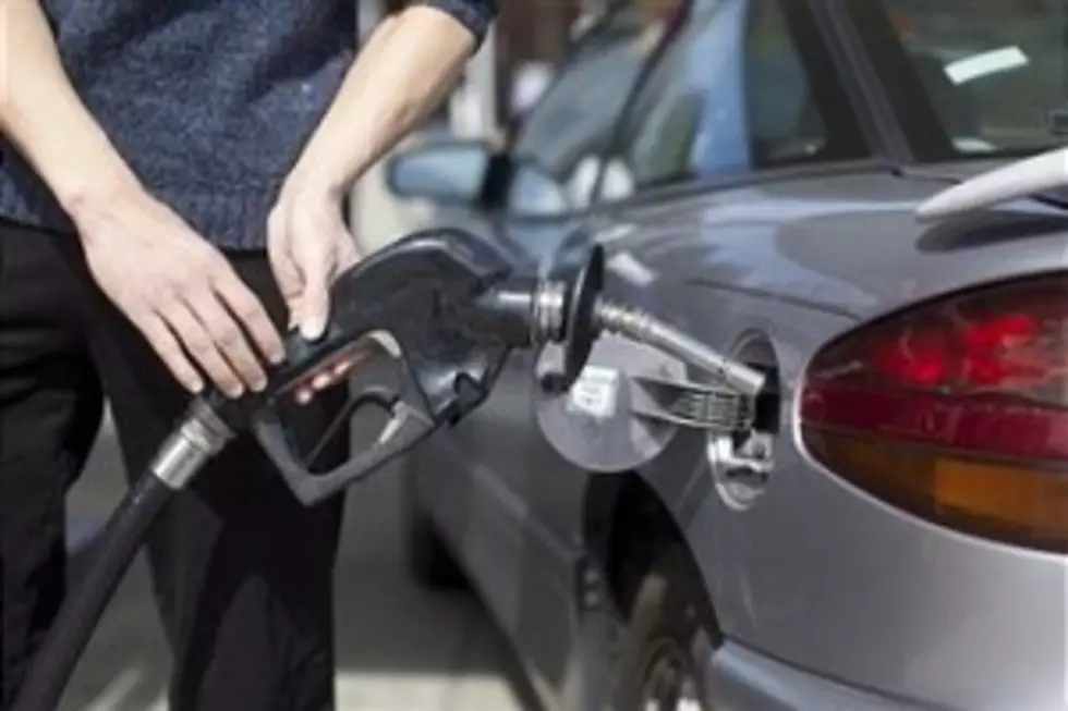 Motorists See Cheaper Gas As Summer Season Begins