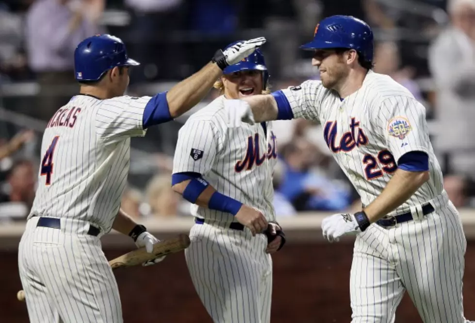Mets Hold Off Yankees 6-4