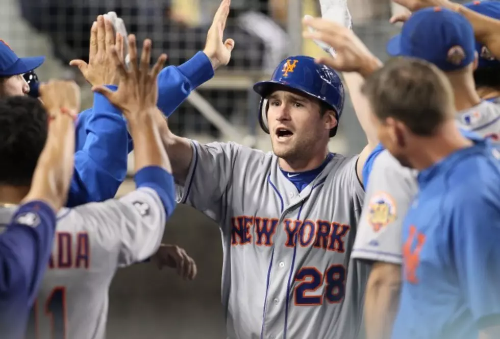 Dickey Gets Back On Track As Mets Blanks Dodgers 9-0