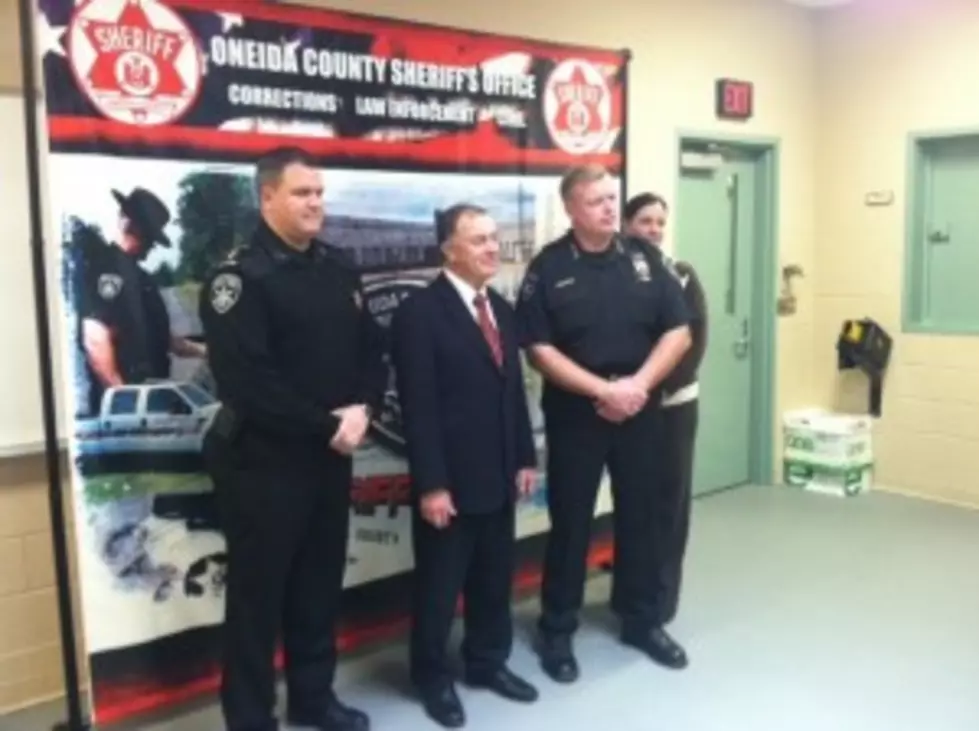 Hanna Tours Oneida County Jail, Meets With Sheriff Maciol