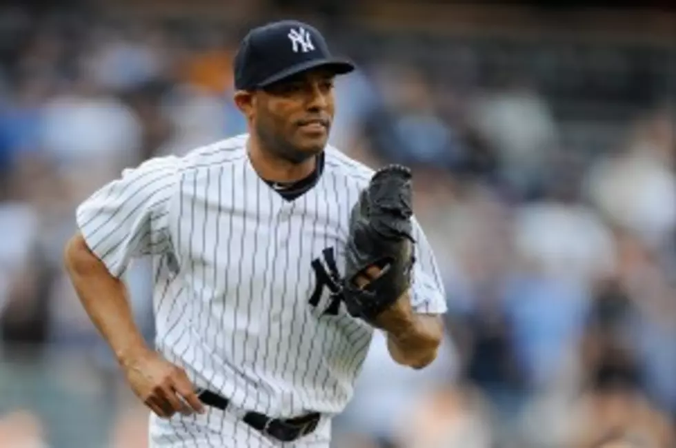 Mariano Rivera Tells Yankees He&#8217;s Coming Back In 2013