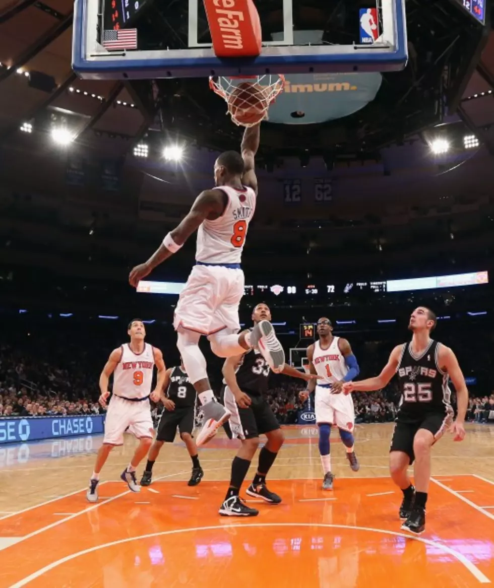J.R. Smith&#8217;s Reverse Alley-Oop Dunk Brings Garden Crowd To Its Feet  [VIDEO]