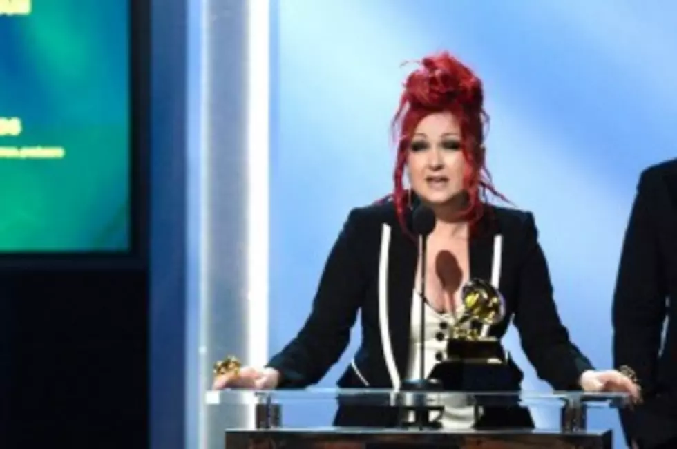 Cyndi Lauper Screw-Ups During Grammy Broadcast