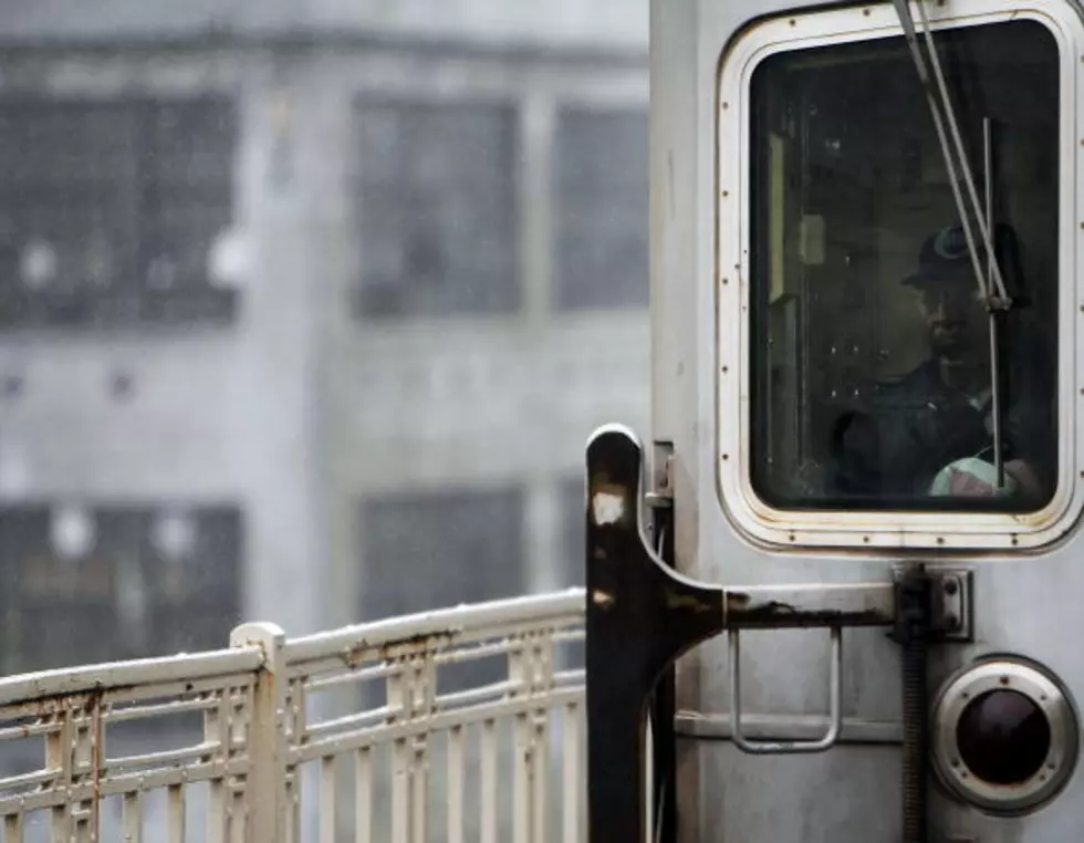 Homeless Man Found Dead on NYC Subway Tracks