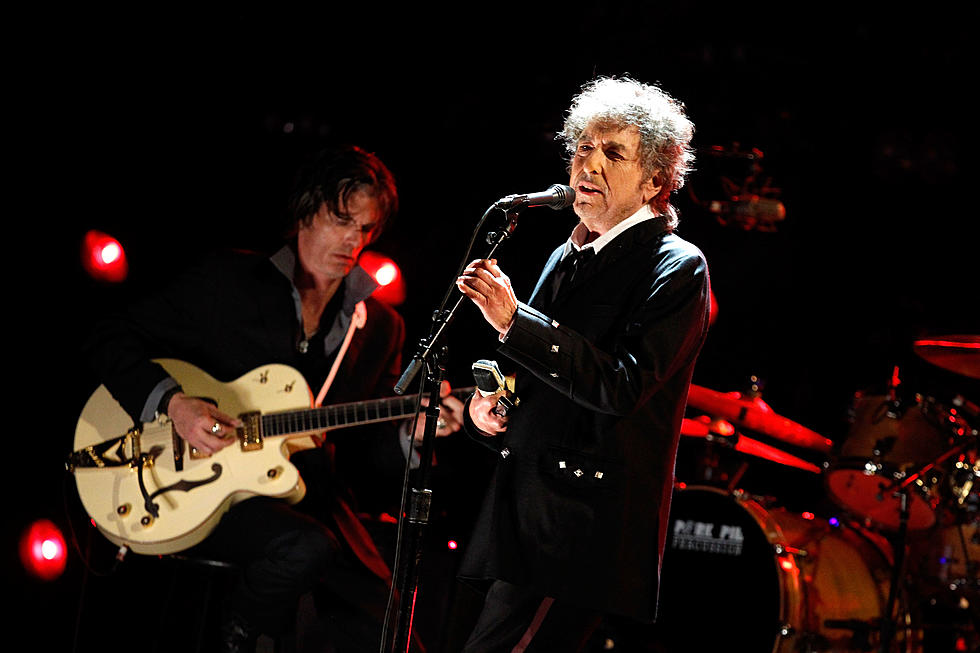 Dylan’s ‘Like A Rolling Stone’ Draft To Be Auctioned Off
