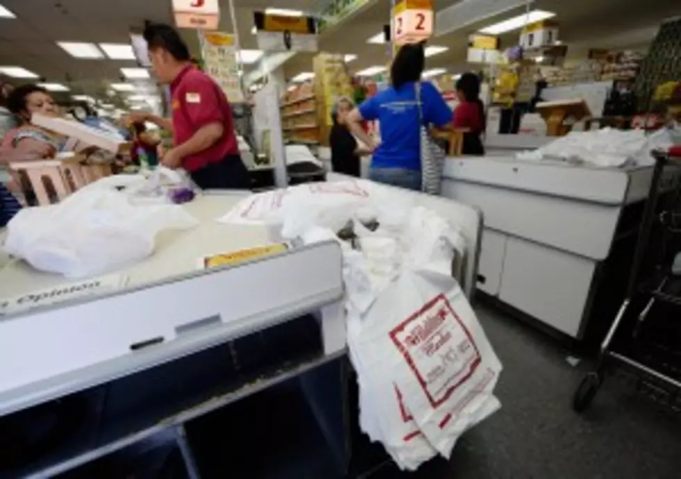California Gov. Likely To Sign Plastic Bag Ban
