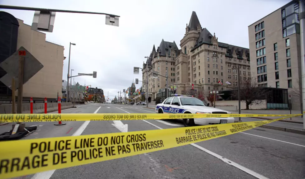 UPDATE: 2 Dead in Shooting Attack at Canada&#8217;s Parliament