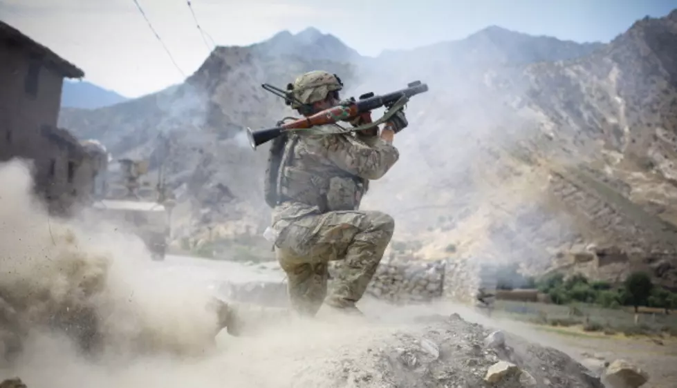 Officials: US to Keep More Troops in Afghanistan into 2016