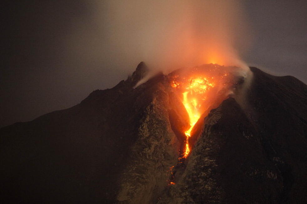 Amazing Video of When Lava Hits Ice [VIDEO]