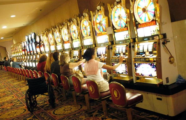 yellow brick road casino slot machines