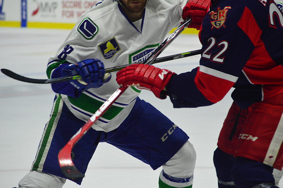 Baertschi Scores 3, Comets Take Game 3