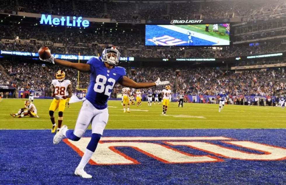 Giants Get First Win, Dominate Washington 32-21