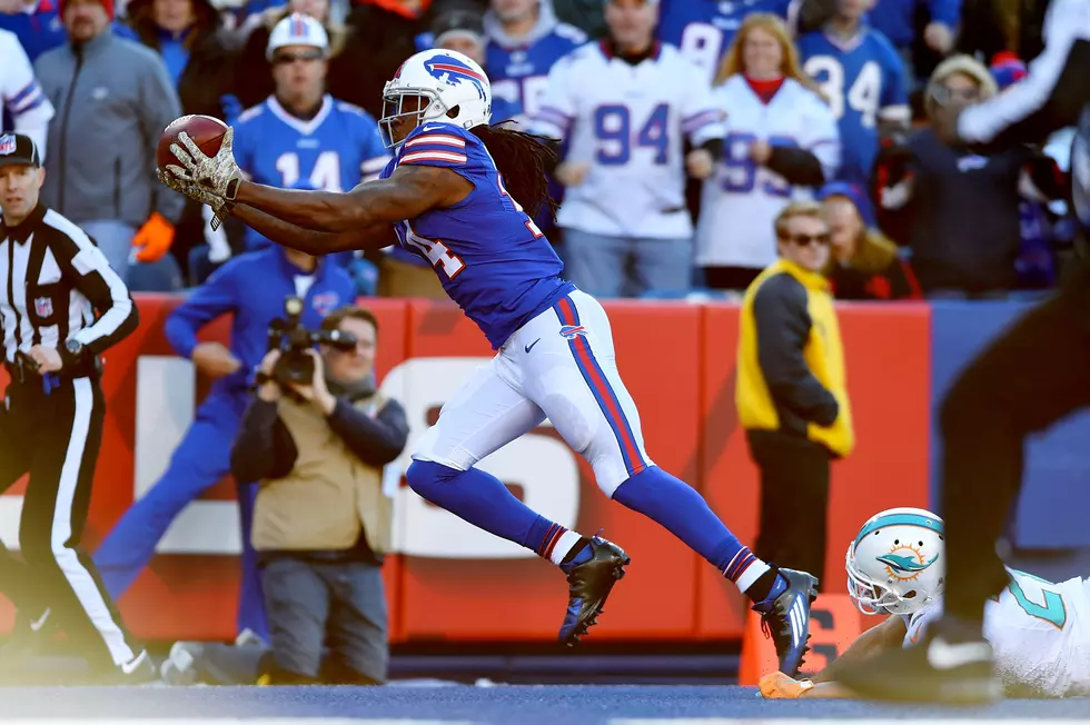 Healthy Bills Trounce Dolphins
