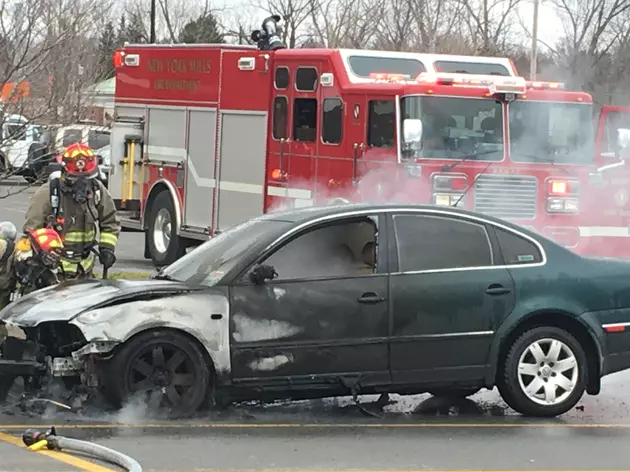 Car Fire in New Hartford&#8217;s Commercial Square [PHOTOS]