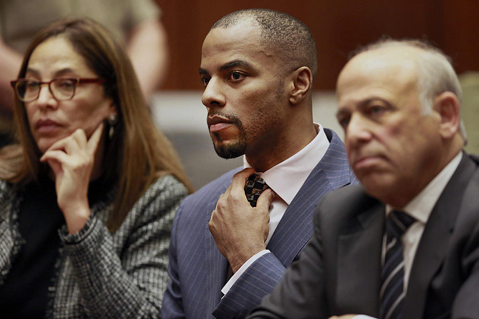 Ex-NFL Star Sharper Awaits Sentence In Rape Cases