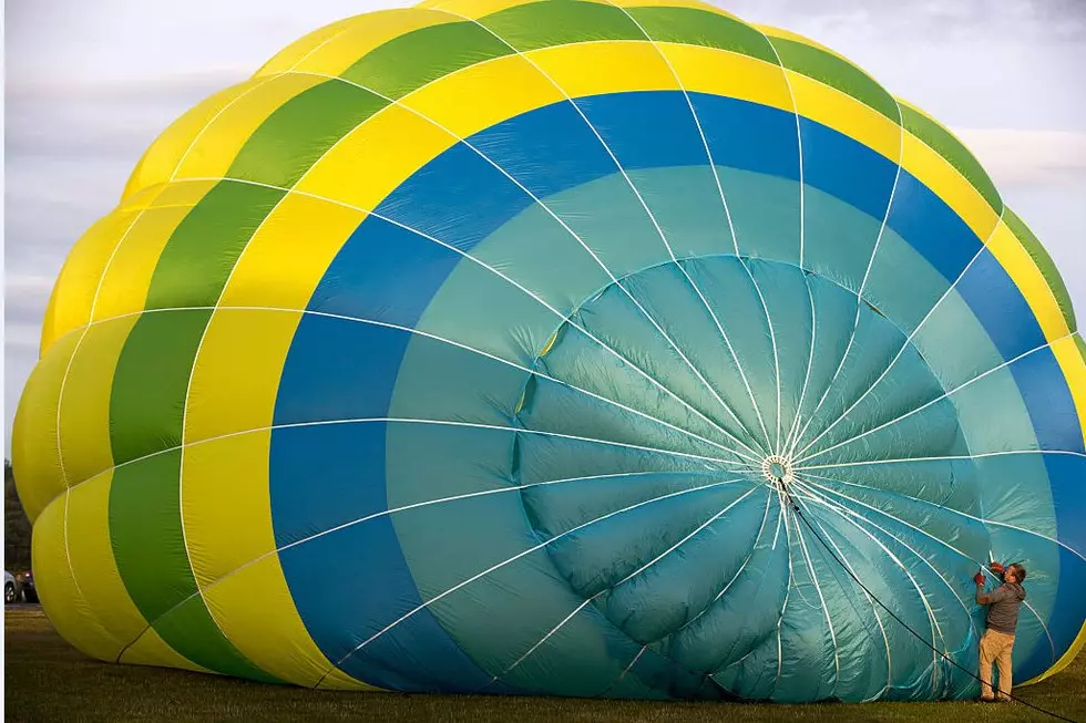 Hot Air Balloon Flies Too Close To Power Lines, Causes Power Outage