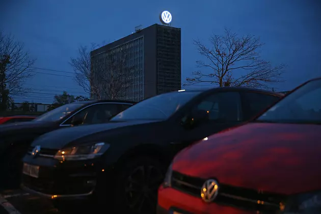 Volkswagen Faces Deadline In Possible Emissions Scandal Deal