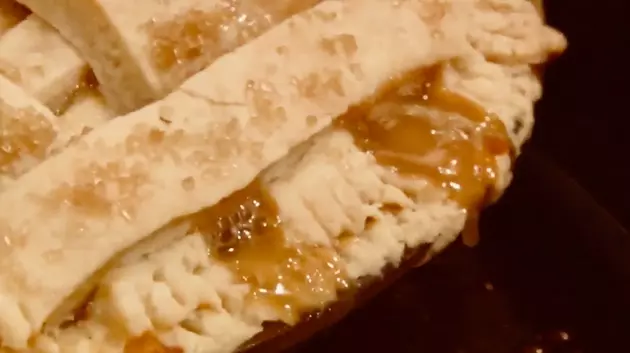 The Absolute Best Sea Salt, Caramel Apple Pie Recipe Ever &#8211; Video