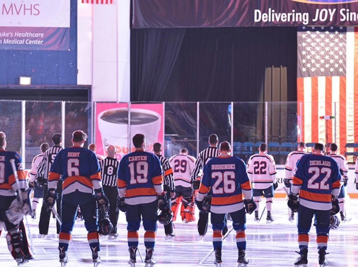 Utica College Men s Hockey Earns Two Wins This Weekend utica-college-men-s-hockey-earns-two-wins-this-weekend