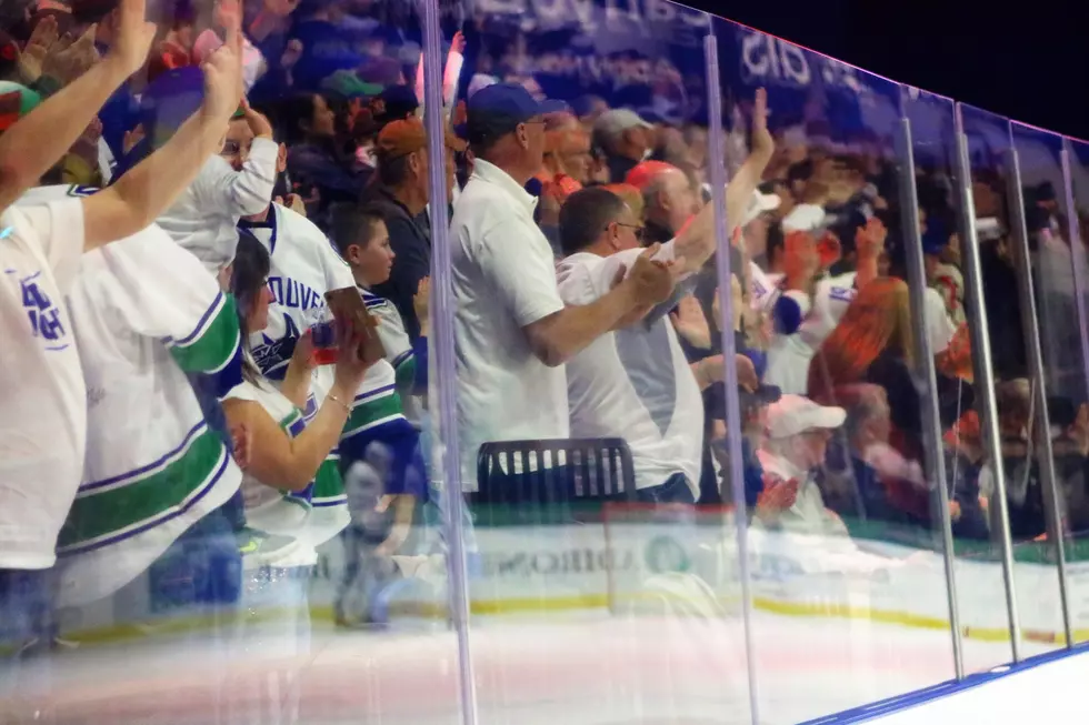 Comets Watch Party For Today’s Game 5