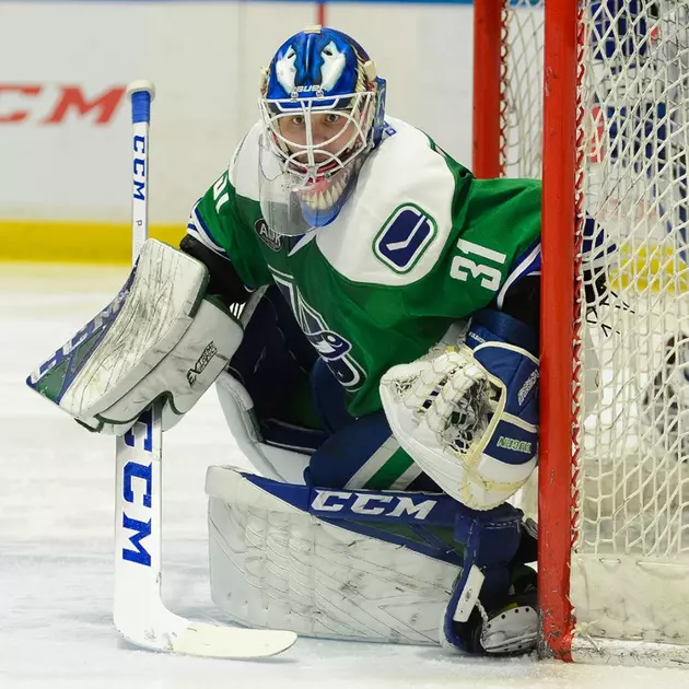 Comets Snag 2 Wins, 5 Points on Busy Weekend