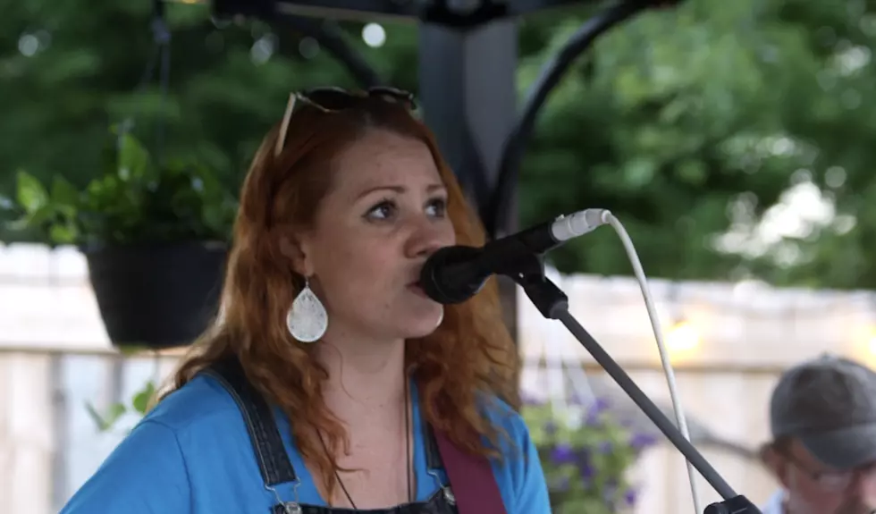 Sneak Peak- Singer With Local Ties Advances on ‘The Voice’ This Week