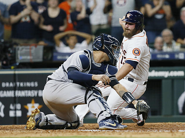 Altuve, Correa Help Astros Rally for 4-3 Win Over Yankees