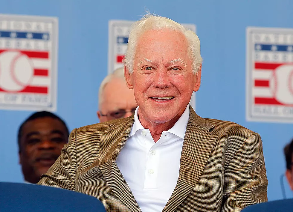 Whitey Ford, 91, Pitcher Who Epitomized Mighty Yankees, Dies