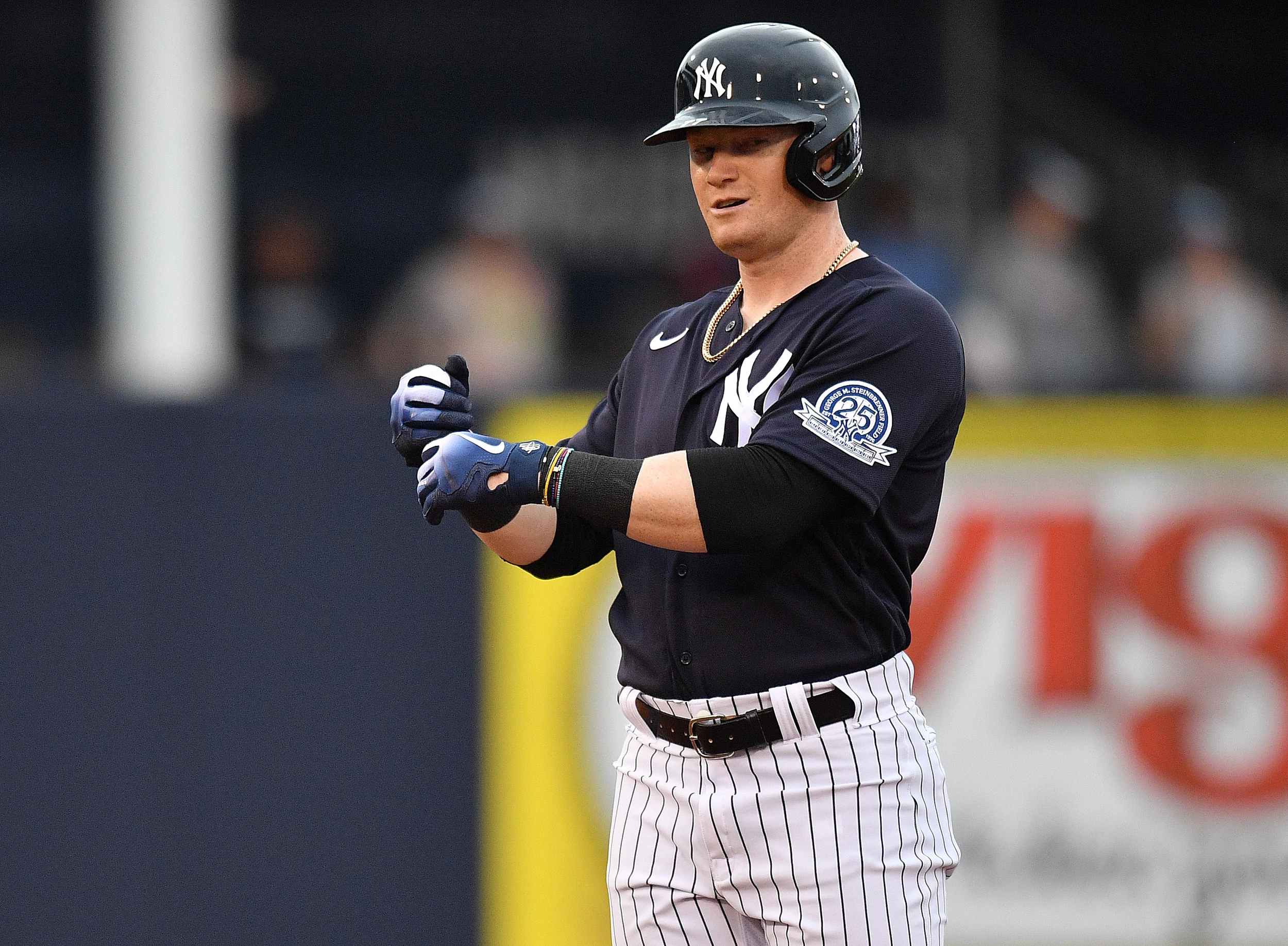 Clint Frazier uses a funky new bat modeled after him: hair