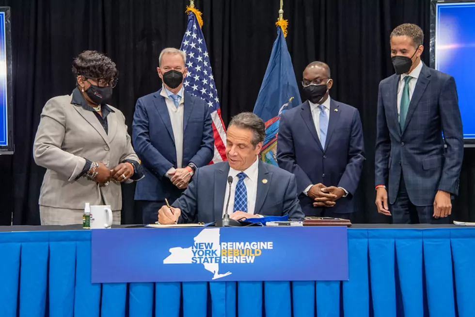 Cuomo Signs Legislation To Provide Affordable Internet To Househo