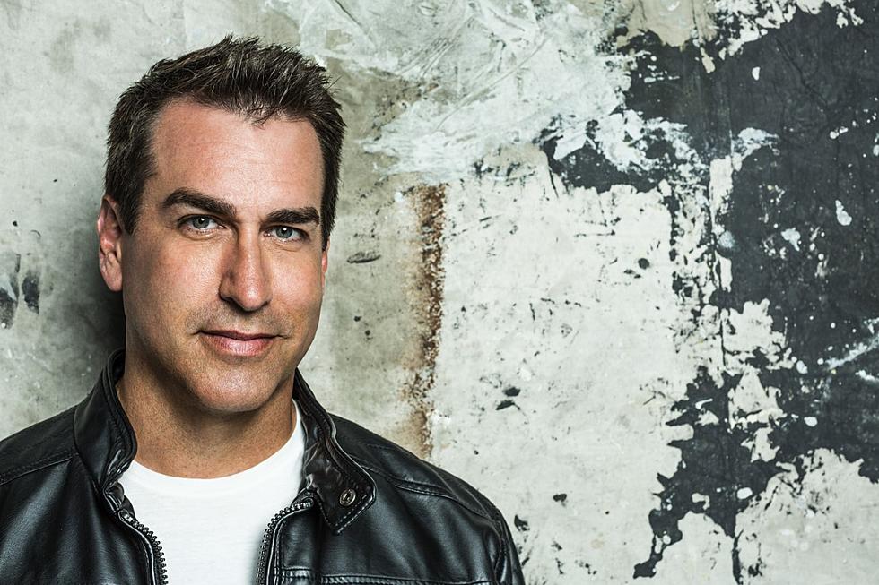 Comedian Rob Riggle To Headline MVCC Fall Cultural Series Lineup