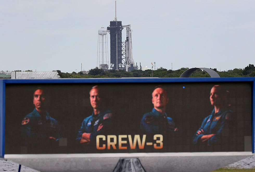 SpaceX Aims for Night Crew Launch; Ailing Astronaut Now OK