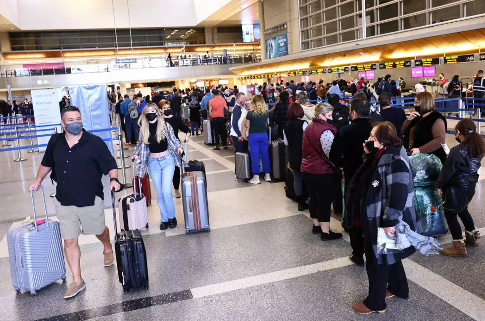 Holiday Travel Ramps Up As Omicron Cases Surge