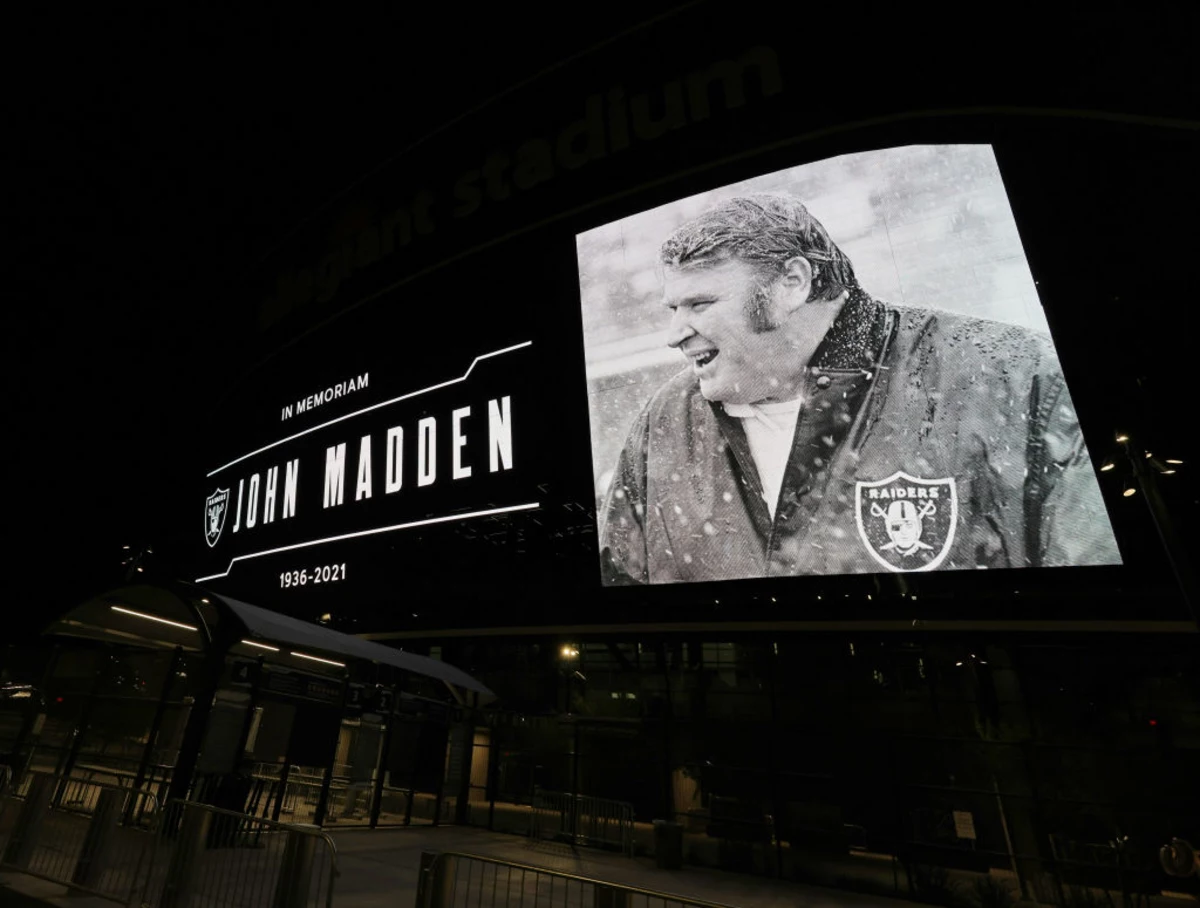 The final, beautiful goodbye of NFL legend John Madden - ESPN