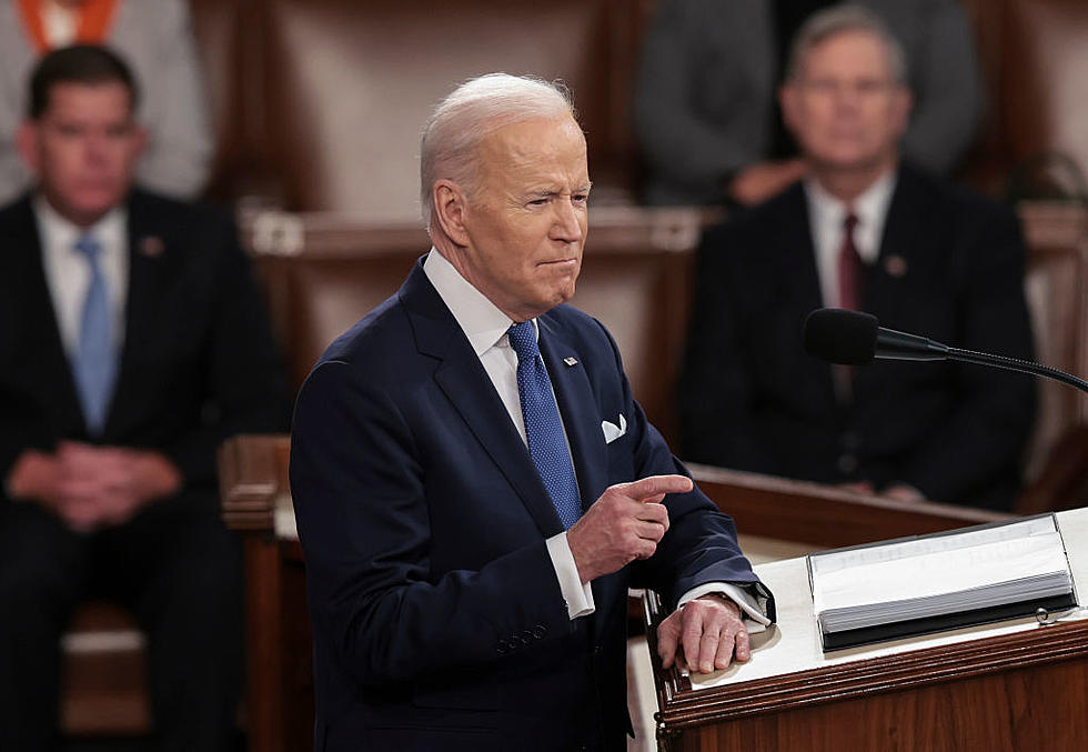 Biden Vows to Check Russian Aggression, Fight Inflation