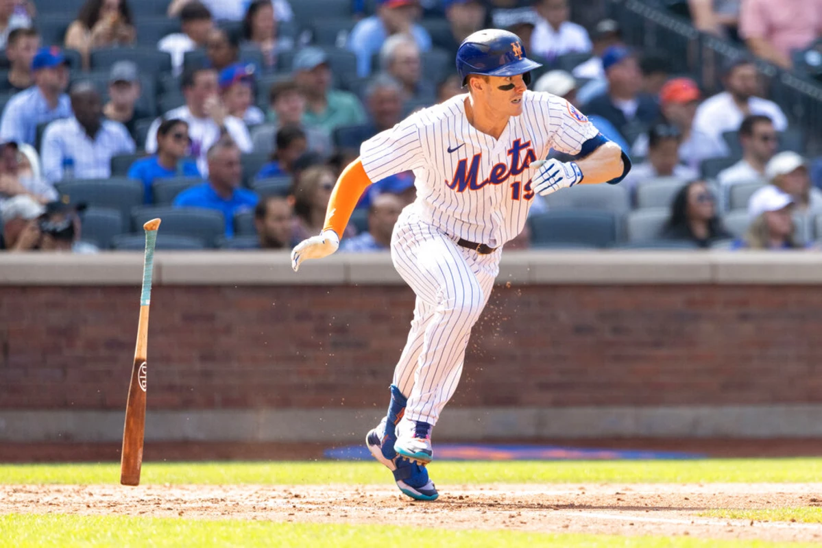 Mets sweep A's after Pete Alonso's MLB-best eighth HR ties it in