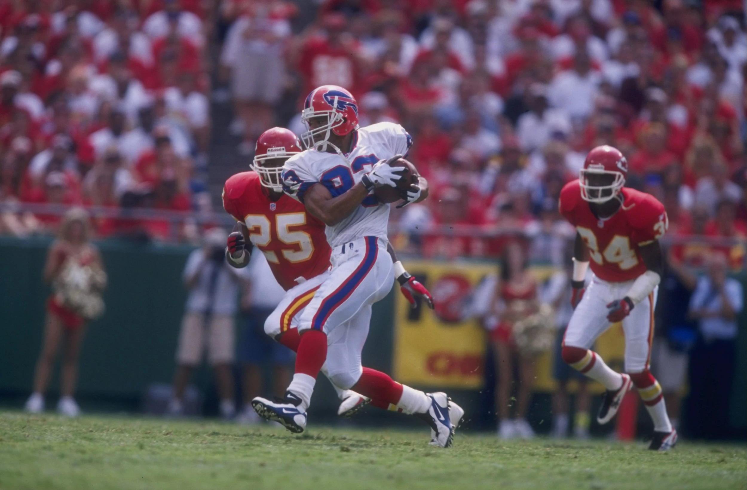 Andre Reed on the Bills HOF Core  Hall of Famer Andre Reed talked about  the formation of the Buffalo Bills core of Hall of Fame players and his  first matchup against