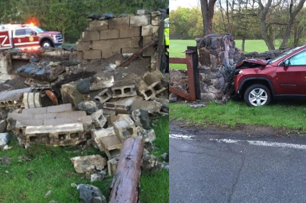 SUV Crashes At Entrance To Sherrill Brook Park in New Hartford