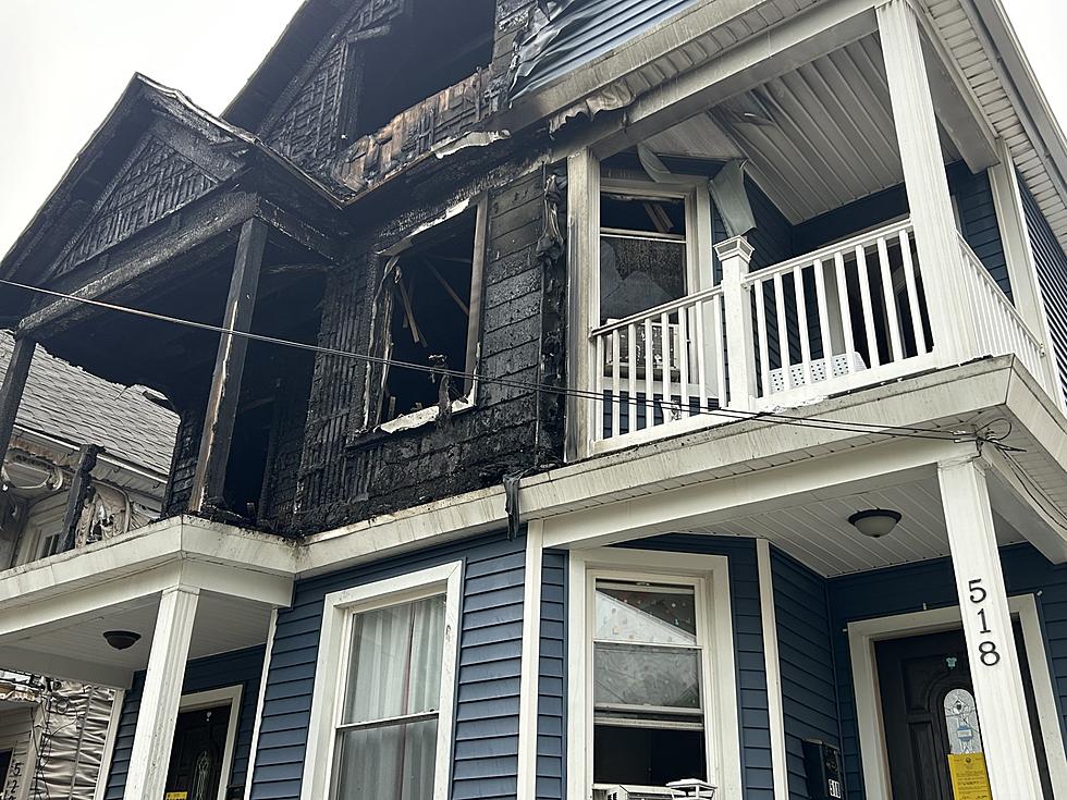 10 Displaced By East Utica House Fire