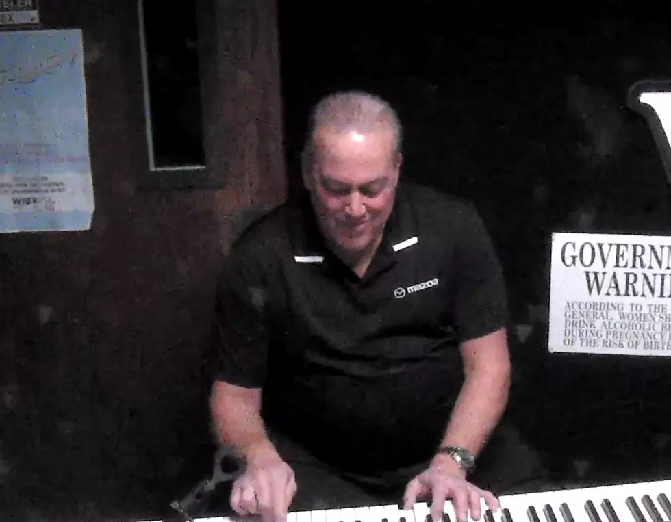 Keeler Christmas Eve Show, 12/24/24 from 6 a.m. ’til 12 noon