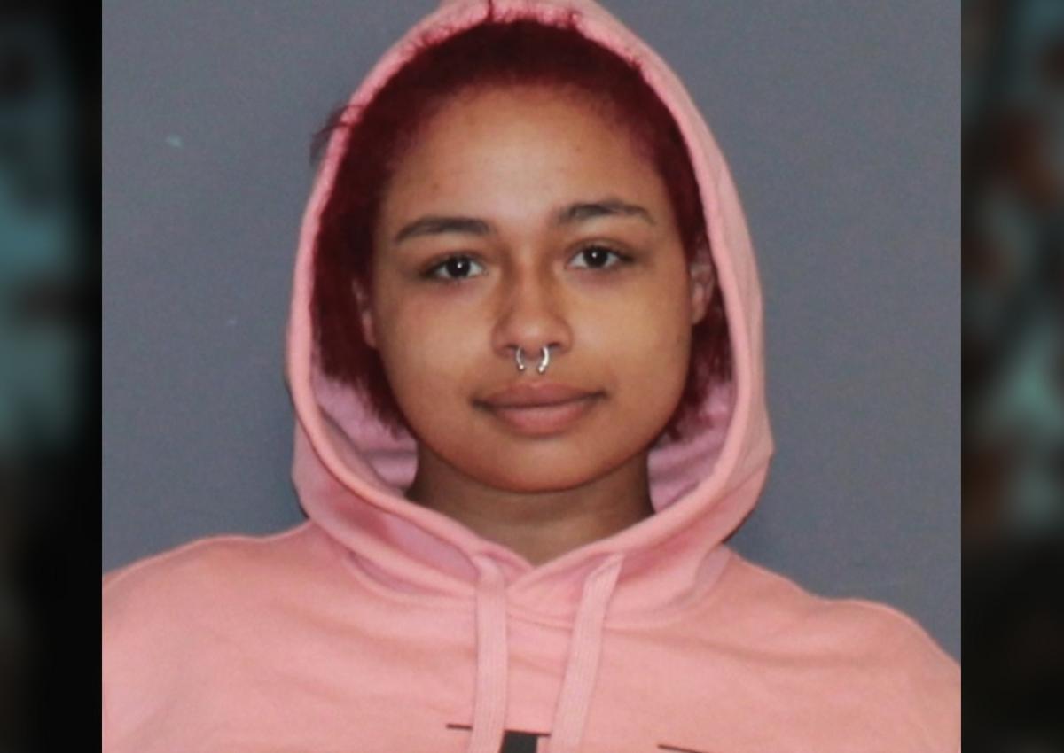 Read more about the article Help police find Crime Stoppers’ Wanted Woman of the Week