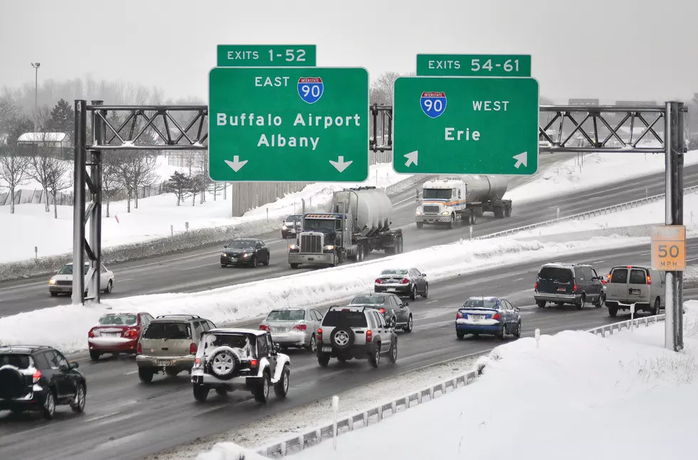 BUFFALO, NY - DECEMBER 14: Traffic slows while entering the New York state Thruway as lake effect snow bands again set up on December 14, 2010 in Buffalo, New York. (Photo by John Normile/Getty Images)