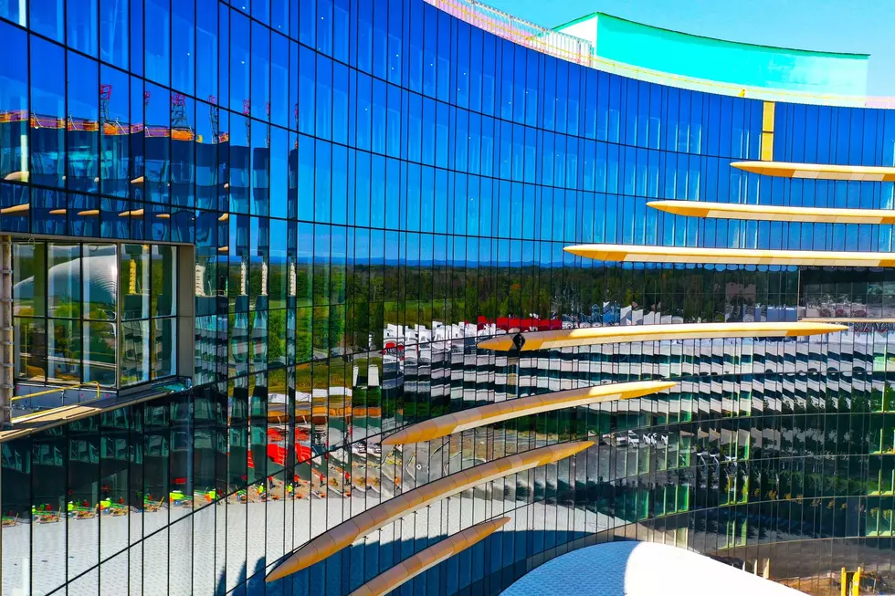 Construction of the Crescent Hotel at the Turning Stone Resort and Casino in Verona, NY. Photos courtesy of TSRC.