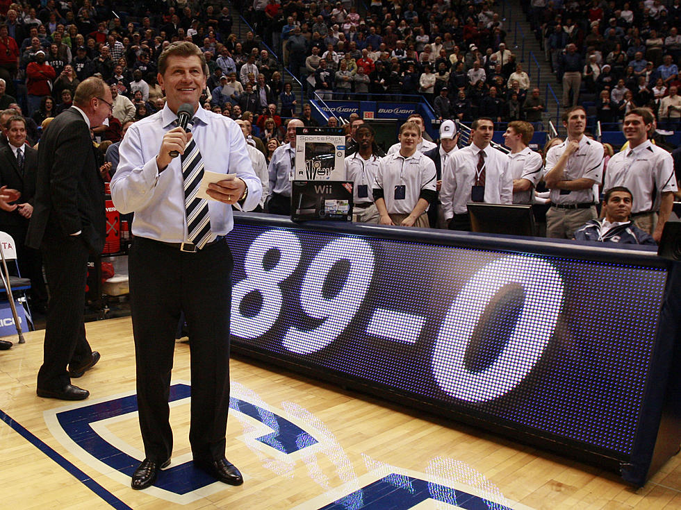 Why Doesn’t Connecticut Women’s Basketball Coach Geno Auriemma Ever Say the Pledge of Allegiance?