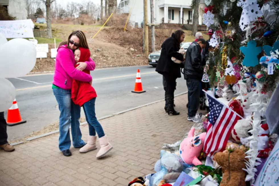 Sandy Hook Conspiracy Theory Video Has Gone Viral- See What People Have Been Posting