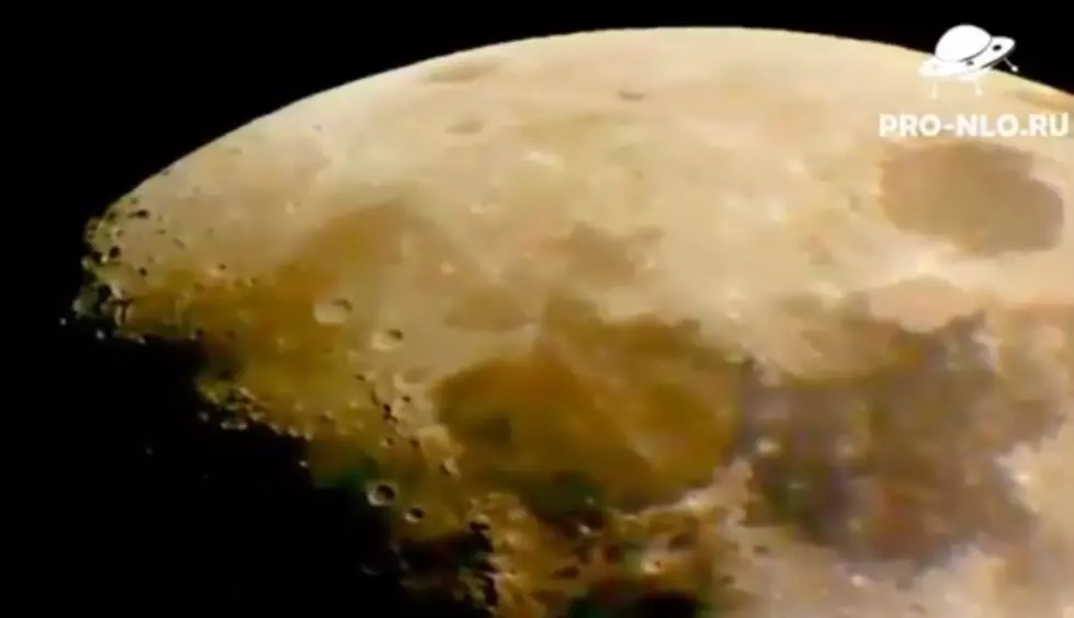 UFO&#8217;s Over The Moon- New Footage For 2013
