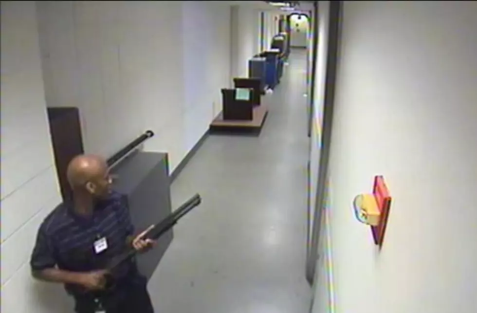 Watch FBI Video Footage Of Shooter Aaron Alexis At The Washington Navy Yard