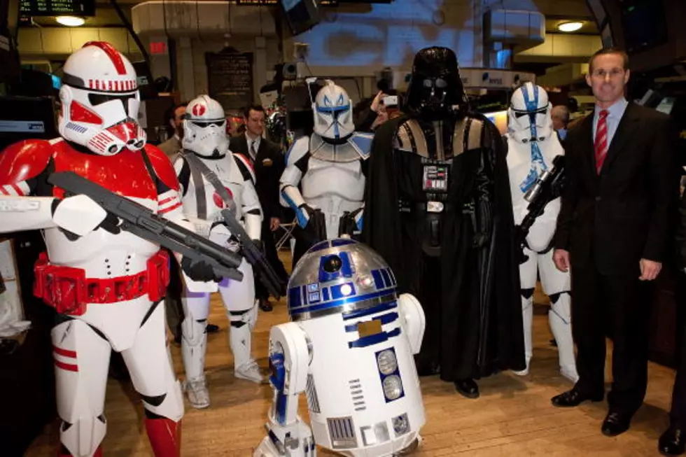R2D2 And The 501st Legion Appearing At Uticacon 2014